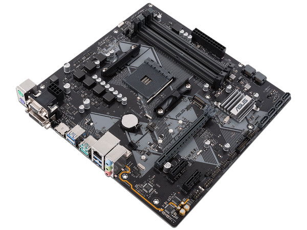 T. Madre ASUS PRIME B450M-A, ChipSet AMD B450, 
Soporta: AMD Ryzen 2da Generacion de Socket AM4,
Memoria: DDR4 3200(O.C.)/2400/2133 MHz, 64GB Max,
Integrado: Audio HD, Red, USB 3.1, 
Micro-ATX, Ptos: 1xPCIEx16, 2xPCIEx1.