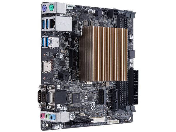 T. Madre Asus PRIME J3355I-C,
Procesador Integrado Intel Celeron  J3355,
Memoria: DDR3 1333/1066 MHz, 16 GB Max,
Integrado: Video Intel HD graphics, Audio, Red,
SATA 3.0,
Mini-ITX, Ptos: 1xPCIEx4.