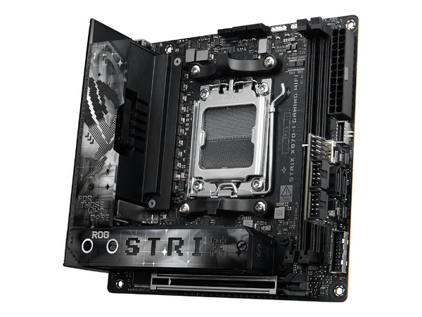 T. Madre ASUS ROG STRIX X870-I GAMING WIFI:
Chipset AMD X870,
Segmento: Alto/Gamer,
Soporta: AMD Ryzen 7ma, 8va y 9na Generación, Socket AM5,
Memoria: DDR5 8400/ 6800/ 4800MHz, Max 128GB,
AudioHD, Wi-Fi 7, USB 3.2, SATA, M.2,
Mini-ITX, 1xPCIE5.0x16.
