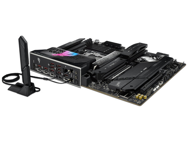 T. Madre ASUS ROG STRIX X870E-E GAMING WIFI,
Chipset AMD X870E,
Segmento: Alto/Gamer,
Soporta: Procesadores AMD Serie 9000, 8000 y 7000, Socket AM5,
RAM: DDR5 8400/8000 MHz, 192GB Max,
Wi-Fi 7, USB-C 3.2, M.2,
ATX, Ptos: 1xPCIe5.0x16, 1xPCIe4.0x16.