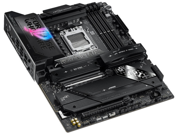 T. Madre ASUS ROG STRIX X870E-E GAMING WIFI,
Chipset AMD X870E,
Segmento: Alto/Gamer,
Soporta: Procesadores AMD Serie 9000, 8000 y 7000, Socket AM5,
RAM: DDR5 8400/8000 MHz, 192GB Max,
Wi-Fi 7, USB-C 3.2, M.2,
ATX, Ptos: 1xPCIe5.0x16, 1xPCIe4.0x16.