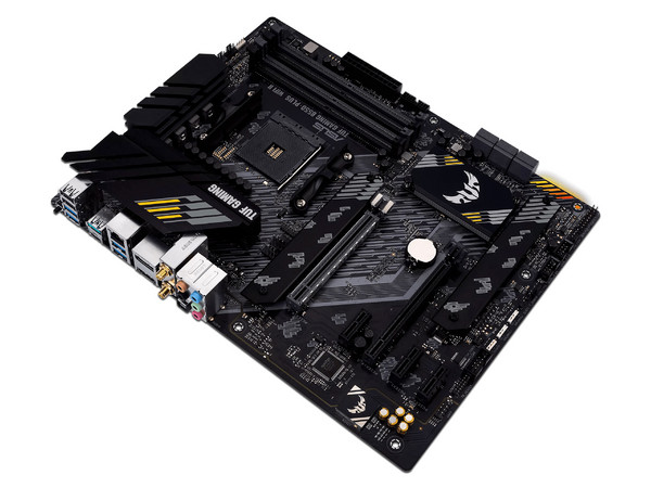 T. Madre ASUS TUF GAMING B550-PLUS WIFI II,
Chipset AMD B550,
Segmento: Medio,
Soporta: AMD Ryzen 5000/3000 Series,
Memoria: DDR4 4866(O.C.) / 3200 / 2133 MHz, 128GB Máx.,
Integrado: Audio HD, Red, USB 3.0, M.2,
ATX, Ptos: 2xPCIEx16, 3xPCIEx1.