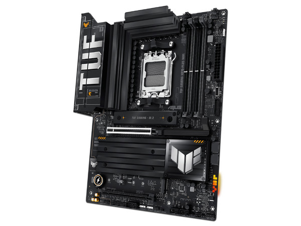 T. Madre ASUS TUF GAMING X870-PLUS WIFI:
Chipset AMD X870, 
Segmento: Alto/Gamer,
Soporta: AMD Ryzen 7ma, 8va y 9na Generación, Socket AM5, 
RAM: DDR5 8000/6800/4800MHz, Max 192GB, 
AudioHD, Red, USB 3.2, SATA, M.2, 
ATX, 1xPCIE5.0x16, 1xPCIE4.0x16