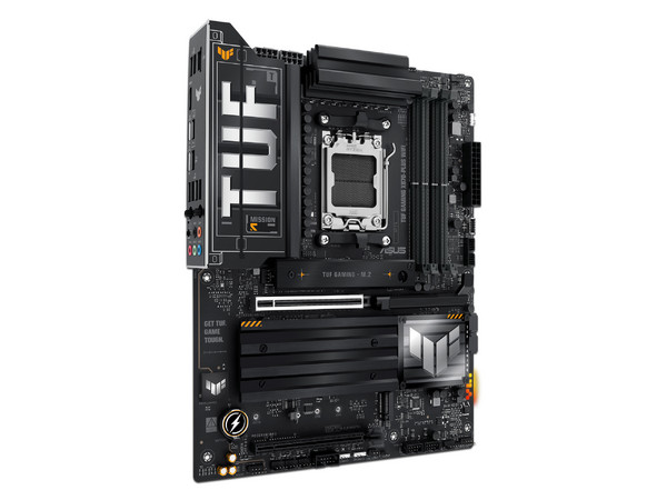 T. Madre ASUS TUF GAMING X870-PLUS WIFI:
Chipset AMD X870, 
Segmento: Alto/Gamer,
Soporta: AMD Ryzen 7ma, 8va y 9na Generación, Socket AM5, 
RAM: DDR5 8000/6800/4800MHz, Max 192GB, 
AudioHD, Red, USB 3.2, SATA, M.2, 
ATX, 1xPCIE5.0x16, 1xPCIE4.0x16