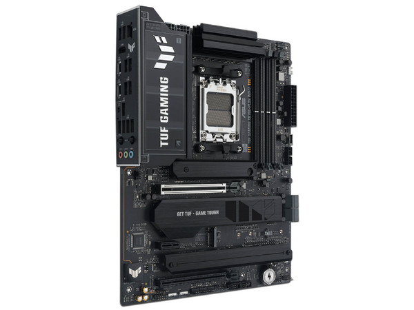T. Madre ASUS TUF GAMING X870E-PLUS WIF:
Chipset AMD X870E,
Segmento: Alto/Gamer,
Soporta: AMD Ryzen 7ma, 8va y 9na Generación,
Socket AM5, RAM: DDR5 8000/6800/4800MHz, Max 192GB,
AudioHD, Red, USB 3.2, SATA, M.2,
ATX, 1xPCIE5.0x16, 1xPCIE4.0x16