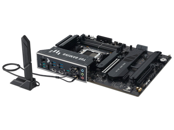 T. Madre ASUS TUF GAMING X870E-PLUS WIF:
Chipset AMD X870E,
Segmento: Alto/Gamer,
Soporta: AMD Ryzen 7ma, 8va y 9na Generación,
Socket AM5, RAM: DDR5 8000/6800/4800MHz, Max 192GB,
AudioHD, Red, USB 3.2, SATA, M.2,
ATX, 1xPCIE5.0x16, 1xPCIE4.0x16