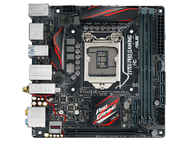 T. Madre ASUS Z170I PRO GAMING, Chipset Intel Z170,
Soporta: Core i7 / i5 / i3 de 6ta Gen., Socket 1151,
Memoria: DDR4 3400(O.C.)/3000(O.C.)/2133 MHz, 32GB Max,
Integrado: Audio HD, Red,
USB 3.1 y SATA 3.0,
Mini-ITX, Ptos: 1xPCIE 3.0 x16.