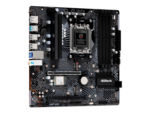 T. Madre ASRock B650M PG Lightning WiFi, Chipset AMD B650,
Soporta: AMD Ryzen de 7ma y 8va Generación, Socket AM5,
Memoria: DDR5 hasta 7200+MHz, 128GB Max,
Integrado: AudioHD, Wi-Fi, USB 3.2, SATA 3.0, M.2,
Micro-ATX, Ptos: 1xPCIE4.0x16, 1xPCIE3.0x16