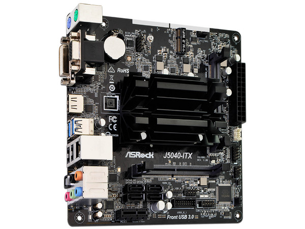 T. Madre ASRock J5040-ITX, Procesador Integrado Pentium Silver J5040 (Hasta 3.2 GHz),
Segmento: Básico,
Memoria: DDR4 2400 MHz, 8GB Max,
Integrado: Audio, Red,
Video UHD Intel 605, SATA 3.0,
Mini ITX, PCIE 2.0 x1.
