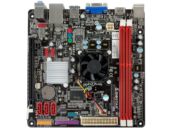 T. Madre Biostar A68I-450 DELUXE, Chipset A68,
Procesador Integrado AMD APU E-450D,
Memoria: 1333/1066/800 MHz, 16 GB Max,
Integrado: Video RADEON HD 6320,Audio HD, Red,
SATA 3.0, USB 3.0,
Mini-ITX, Ptos: 1xPCIEX16.