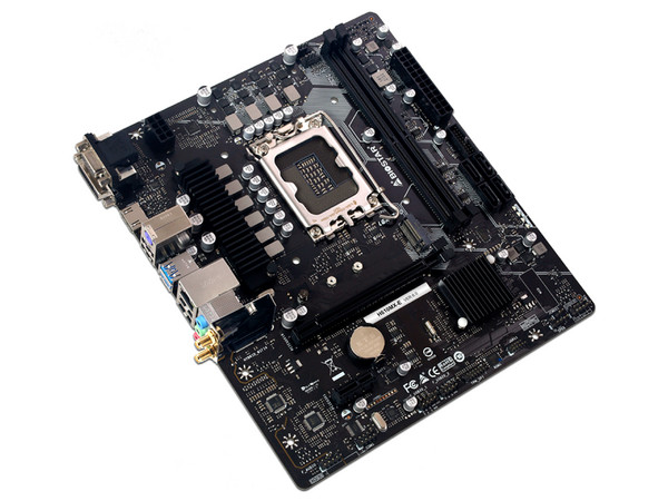 T. Madre Biostar H610MX-E, Chipset Intel H610,
Soporta: Intel 12va Generación de Socket 1700,
Memoria: DDR4 3200 / 2933 / 2133 MHz, 64GB Max,
Integrado: AudioHD, Red, USB 3.2 y SATA 3.0, M.2,
Micro-ATX, Ptos: 1xPCIEx16, 1xPCIEx1.