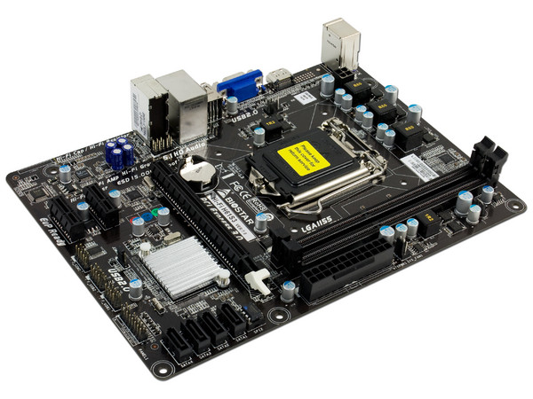T. Madre Biostar HI-FI H61S3, Chipset Intel H61,
Soporta: Intel Core i7/ i5/ i3/ Pentium de Socket 1155,
Memoria: DDR3 1600/1333/1066 Mhz, 16 GB Max,
Integrado: Audio HD, Red,
Micro-ATX, Ptos: 1xPCIE 3.0 x16, 2xPCIEx1