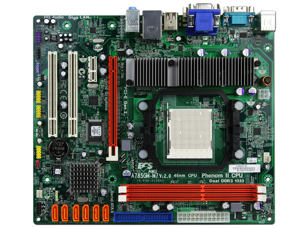 T. Madre ECS A785GM-M7, ChipSet AMD 785G,
Soporta: Phenom II X6, Soporta AM3,
Integrado: Video Radeon HD4200, Audio HD, Red,
Memoria: DDR3 1333MHz/1066MHz, Diseño mATX, 
Ptos: 1xPCIEX16, 1xPCIEX1, 2xPCI