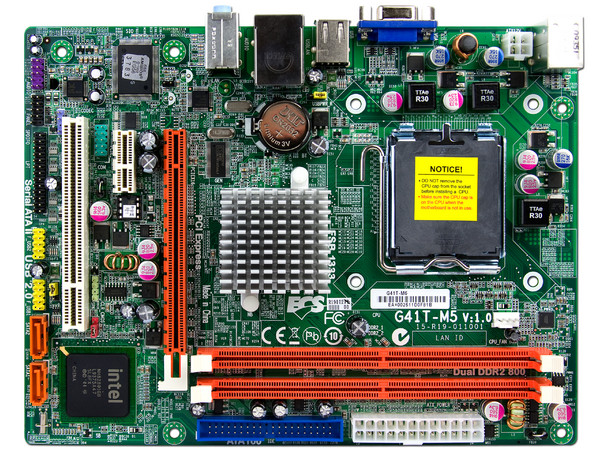 T. Madre ECS G41T-M5, ChipSet Intel G41 & ICH7,
Soporta: Cel.400, DualCore, 2Duo, Quad,1066/1333MHz,
Memoria: DDR2 667/800Mhz, 2 Bancos, 8GB Max,
Integrado: Video, Audio HD, Red 10/100,
Diseño: MicroATX, Ptos: 1xPCEx16, 2xPCEx1, 1xPCI