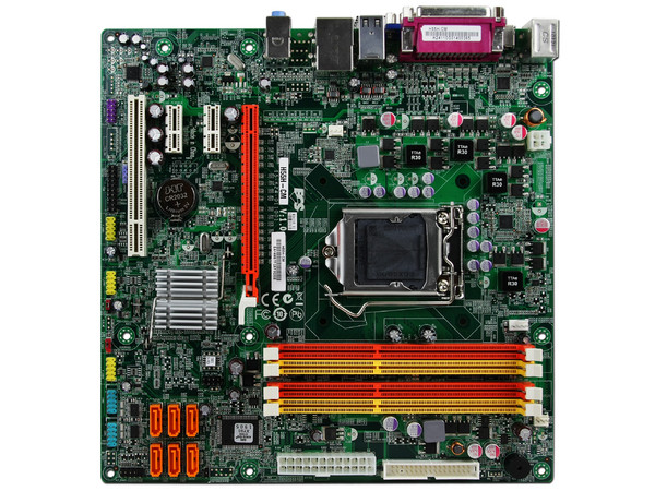 T. Madre ECS H55H-CM, ChipSet Intel H55 Exp.,
Soporta: Core i7, Core i5 y Core i3 de Socket 1156,
Integrado: Audio 5.1, Red 10/100/1000,
Memoria: DDR3 1333/1066MHz, 16GB Max,
mATX, Ptos: 1xPCEx16, 2xPCEx1, 1xPCI  