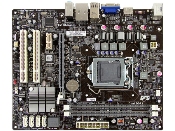 T. Madre ECS H67H2-M3, ChipSet Intel H67 Exp.,
Soporta: Core i7/i5/i3 de Socket 1155,
Memoria: 1333/1066 MHz 16GB Max,
Integrado: Audio HD, Red Gigabit,
USB 3.0 y Serial ATA 3.0,
Diseño Micro-ATX, Ptos: 1xPCIEX16,1xPCIEx1