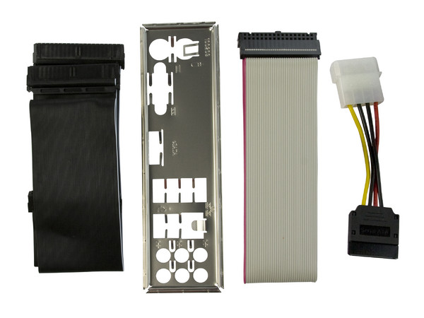T. Madre ECS Black Series P45T-A, ChipSet Intel P45,
Soporta: Extreme, Core 2 Quad, Core 2 Duo, 1066/1333MHz,
Memoria: DDR2 800/667MHz, 4 Bancos, 16GBMax,
Integrado: Audio 7.1, Red 	Gigabit, DiseÃ±o: ATX,
Puertos: 2xPCI-Ex16, 2xPCI-Ex1, 2xPCI