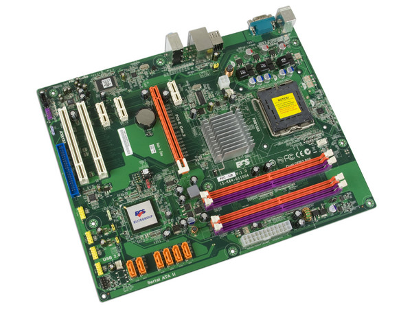 Tarjeta Madre ECS P45T-A2R, ChipSet Intel P45,
Soporta: Core 2 Quad, Core 2 Duo, 1600 OC/1333MHz,
Memoria: DDR2 800/667MHz, 4 Bancos, 16GBMax,
Integrado: Audio 5.1, Red,
ATX, Puertos: 1xPCIEx16, 3xPCIEx1, 2xPCI