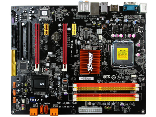 T. Madre ECS Black P45T-AD3, ChipSet Intel P45,
Soporta: Extreme, Core 2 Quad, Core 2 Duo, 1066/1333MHz,
Memoria: DDR3 1600(OC)/1333MHz, 4 Bancos, 8GBMax,
Integrado: Audio 7.1, Red Gigabit, Diseño: ATX,
Puertos: 2xPCIEx16, 2xPCIEx1, 2xPCI