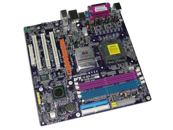 T. Madre ECS P4M800PRO-M, ChipSet VIA P4M800Pro,
Soporta: Pentium 4, Pentium D, FSB 1066/800/533MHz,
Integrado: Audio 5.1, Video, Red 10/100M,
Memoria: DDR 266/333/400Mhz o DDR2 533/400,
Diseño: Micro ATX, Ptos:1 AGP 8X, 3xPCI