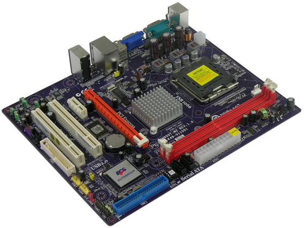 T. Madre ECS P4M900T-M2, ChipSet VIA P4M900,
Soporta: Cel.400, DualCore/2Duo, Quad 800/1066MHz,
Memoria: DDR2 533/667Mhz, 2 Bancos, 4GB Max,
Integrado: Video, Audio HD, Red 10/100,
Diseño: MicroATX, Ptos: 1xPCEx16, 1xPCEx1, 2xPCI