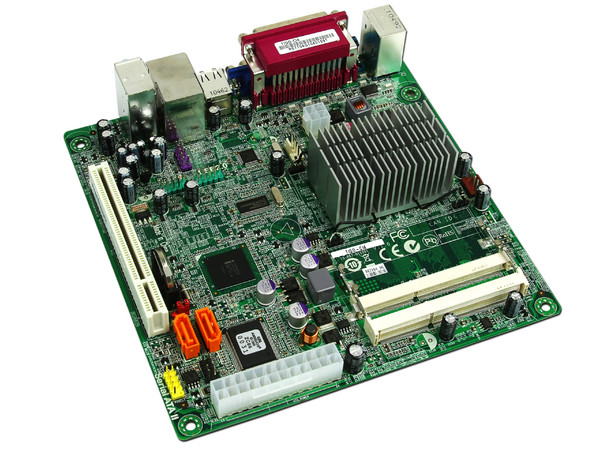 T. Madre ECS Mini-ITX TIGD-CI4,
Procesador Integrado Intel Atom D425,
Integrado: Audio, Red, Video Intel GMA 3150,
Memoria: SODIMM DDR3 800MHz, 2 Bancos,
Ptos: 1xPCI