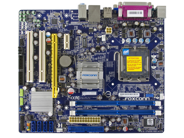 Tarjeta Madre Foxconn G41MX-K, ChipSet Intel G41 + ICH7,
Soporta: Core 2 Quad, Core 2 Duo, 1066/1333MHz,
Memoria: DDR2 800/667MHz, 2 Bancos, 8GBMax,
Integrado: Video Intel X4500, Audio 7.1, Red,
mATX, Puertos: 1xPCI-Ex16 2.0, 1xPCI-Ex1, 2xPCI