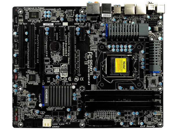T. Madre Gigabyte P67A-UD4-B3, ChipSet Intel P67 Exp.,
Soporta: Core i7/i5/i3 de Socket 1155, 
USB 3.0 y Serial ATA 3.0, 
Memoria: DDR3 2133/1866/1600, 32GB Max, 
ATX, Ptos: 2xPCIEx16, 3xPCIEx1, 2xPCI