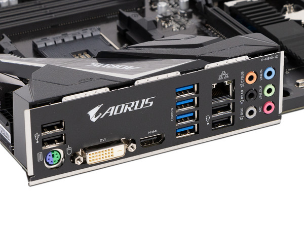 T. Madre GIGABYTE B450 AORUS ELITE V2, Chipset B450,
Soporta: AMD Ryzen 3ra, 4ta y 5ta Generación, Socket AM4,
Memoria DDR4 3600/2933/2133 MHz, 128GB Máx,
Integrado: Audio HD, Red, USB 3.0,
SATA 3.0, M.2,
ATX, Ptos: 1xPCIEx16, 1xPCIEx4, 2xPCIEx1.