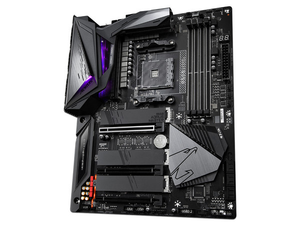 T. Madre Gigabyte B550 AORUS MASTER, Chipset AMD B550,
Soporta: AMD 3a Gen. con gráficos Radeon, Socket AM4,
Memoria: DDR4 2666/2400/2133 MHz, 128GB Max,
Integrado: Audio HD, Red,
USB 3.1 y SATA 3.0, M.2,
ATX, Ptos: 1xPCIEx16,1PCIEX3.0.