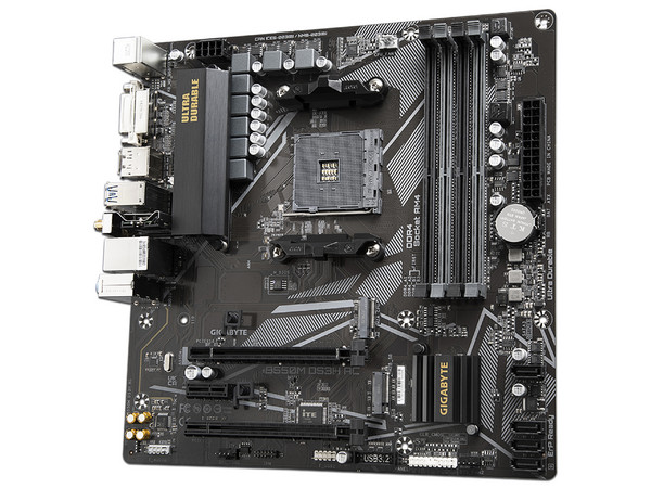 T. Madre GIGABYTE B550M DS3H AC (Rev1.5), Chipset AMD B550,
Segmento: Medio,
Soporta: AMD Ryzen 3ra 4ta y 5ta Generación, Socket AM4,
RAM: DDR4 4733/3200/2133 MHz, 128GB Max,
Audio HD, Red, Wi-Fi 5, USB 3.1, SATA 3.0, M.2,
Micro-ATX, Ptos: 1xPCIEx16