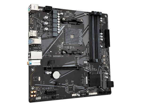 T. Madre Gigabyte B550M K,
Chipset AMD B550,
Segmento: Medio,
Soporta: AMD Ryzen 3ra, 4ta 5ta Generación, Socket AM4,
Memoria: DDR4 4733/3866/2133 MHz, 128GB Max,
Audio HD, Red, USB 3.0,
SATA 3.0, M.2,
Micro-ATX, Ptos: PCIE 4.0 x16, PCIE 3.0 x1