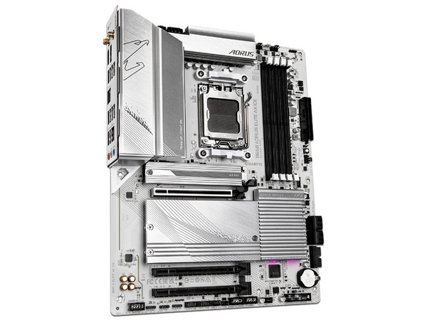 T. Madre GIGABYTE B650 AORUS ELITE AX ICE,
Chipset AMD B650, 
Segmento: Alto,
Soporta: Procesadores AMD Serie 9000, 8000 y 7000, AM5, 
Memoria: DDR5 8000/6600/4400MHz, 192GB Max, 
Wi-Fi 6E, USB-C 3.2, M.2, 
ATX, Ptos: 1xPCIe4.0x16, 2xPCIe3.0x16.