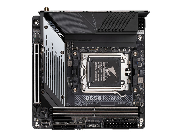 T. Madre GIGABYTE B650I AORUS ULTRA, Chipset B650,
Soporta: AMD Ryzen Serie 7000, Socket AM5,
Memoria: DDR5 6400(OC)/5600(OC)/4400 MHz, 96GB Max,
Integrado: Audio HD, Wi-Fi 6E, M.2, SATA III,
Mini-ITX, Ptos: 1xPCIe4.0x16