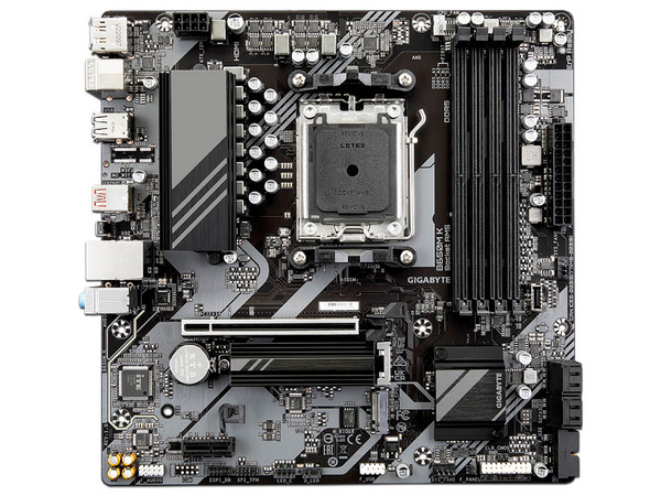 T. Madre GIGABYTE B650M K,
Chipset AMD B650,
Segmento: Alto,
Soporta: Procesadores AMD Ryzen Serie 7000, 8000, 9000, Socket AM5,
Memoria: DDR5 6400MHz, 128GB Max,
HDMI 2.1, DisplayPort 1.4, Audio HD, USB-C 3.2, Micro ATX,
Ptos: 1xPCIE4.0x16.