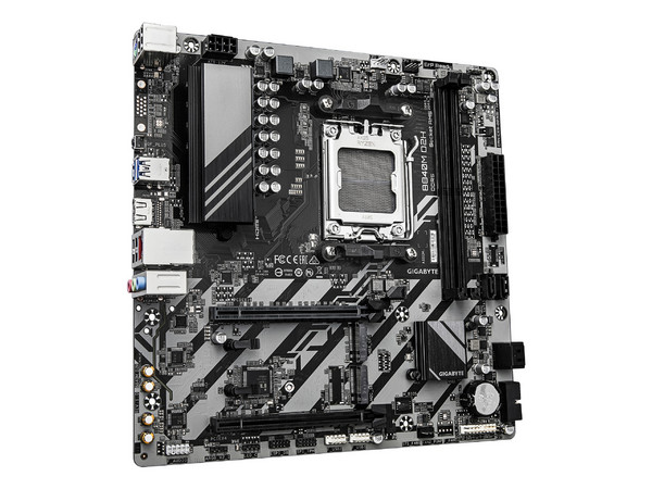 T. Madre GIGABYTE B840M D2H,
Chipset AMD B840
Segmento: Alto,
Soporta: AMD Ryzen 9000/8000/7000 Series, Socket AM5
Memoria: DDR5 7600/5600/3200 MHz, 128GB Max
Integrado: Audio HD, Red
USB 3.2, SATA 3.0, M.2
M-ATX, Ptos: 1xPCIE4.0x16, 1xPCIE3.0x16