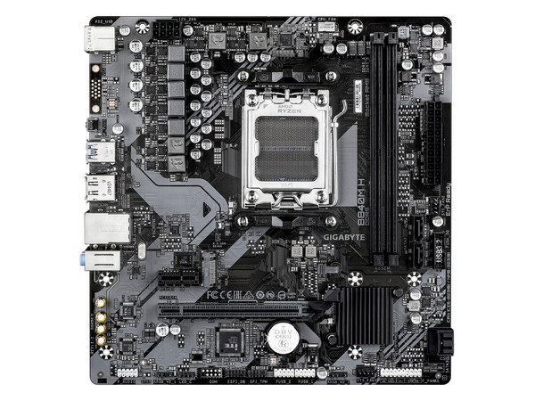 T. Madre Gigabyte B840M H:
Chipset AMD B840,
Segmento: Alto,
Soporta: Procesadores AMD Serie 9000, 8000 y 7000, Socket AM5,
Memoria: DDR5 7200/5600/4800MHz, 64GB Max, 
Integrado: Wi-Fi, USB, M.2, 
Micro-ATX, Ptos: 1xPCIE4.0x16.