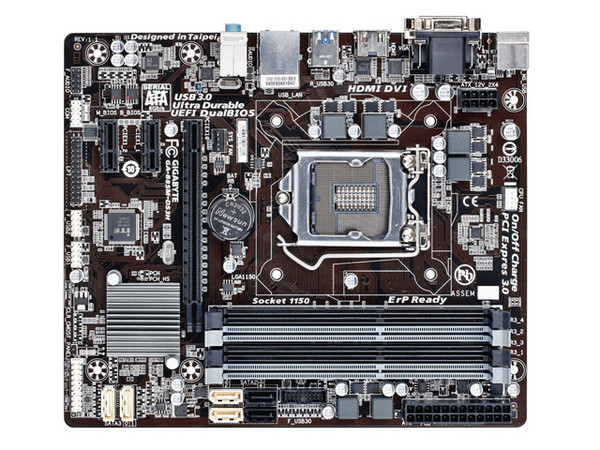 T. Madre Gigabyte B85M-DS3H Chipset Intel B85 Exp.,
 Soporta: Core i3 / i5 / i7 / Pentium / Celeron de Socket 1150,
 Memoria: DDR3 1600/1333 MHz 32GB Max,
 Integrado: Audio HD,
Red,
 USB 3.0 y SATA 3.0,
 Micro-ATX,
Ptos: 1xPCIE 3.0 x16,
2xPCI.