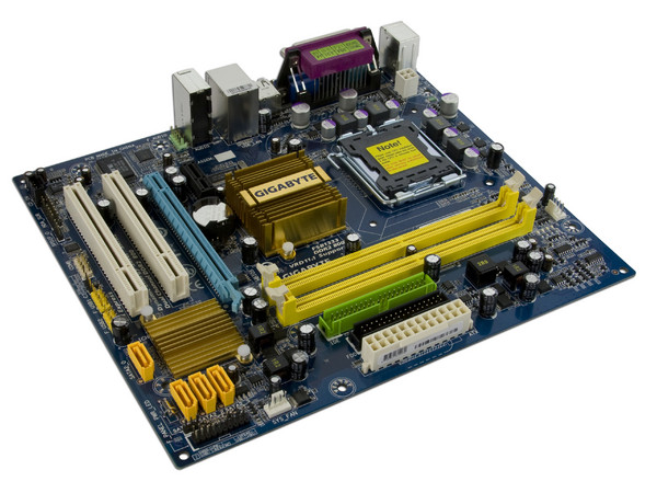 T. Madre Gigabyte EG31M-S2, ChipSet Intel G31,
Soporta: Cel.400, DualCore/2Duo/Quad, 1333/1600MHz,
Memoria: DDR2 667/800/Mhz, 2 Bancos, 4GB Max,
Integrado: Audio 7.1, Red 100/1000, Video GMA 3100,
Diseño: MicroATX, Ptos: 1xPCEx16, 1xPCE, 2xPCI 
