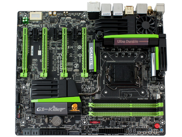 T. Madre Gigabyte G1.Sniper 5, ChipSet Intel Z87 Exp.,
Soporta: Core i7/ i5/ i3 de Socket 1150,
Memoria: DDR3 3000(O.C.)/1600/1333 MHz, 32GB Max,
Integrado: Audio HD, Red,
USB 3.0 y SATA 3.0,
E- ATX, Ptos: 4xPCIE 3.0 x16, 3xPCIEx1.