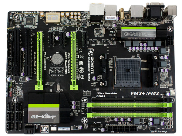 T. Madre Gigabyte G1.G1.SNIPER A88X, ChipSet AMD A88X,
Soporta: A10, A8, A6, A4, Athlon X4 de Socket FM2+,
Memoria: 2400(OC)/2133/1866/1600/1333 MHz, 64GB Max,
Integrado: Audio HD, Red,
USB 3.0 y SATA 3.0,
ATX, Ptos: 1xPCIEx16, 3xPCIEx1.