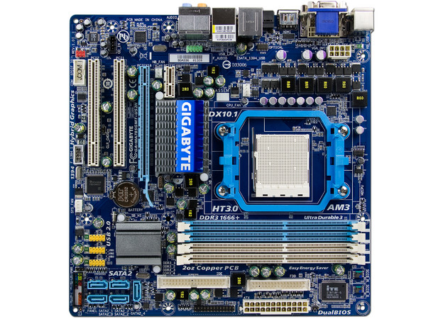 T. Madre Gigabyte GA-MA785GMT-US2H, ChipSet AMD 785G,
Soporta: Phenom II X3 y X4 de Socket AM3,
Integrado: Video Radeon HD4200, Audio HD, Red,
Memoria: DDR3 1800(OC)/1666/1333 MHz,
Diseño mATX, Ptos: 1xPCIEX16, 1xPCI