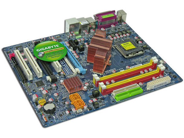 T. Madre GIGABYTE GA-N650SLI-DS4, ChipSet 650iSLI,
Soporta: Core 2 Quad, Core 2 Duo, 800/1066/1333MHz,
Integrado: Audio 7.1, Red 10/100/1000 LAN,
Memoria: DDR2 800/667/533, 4 Bancos, 8GB Max,
Diseño: ATX, Ptos: 2xPCEx16, 2xPCEx1, 3 PCI