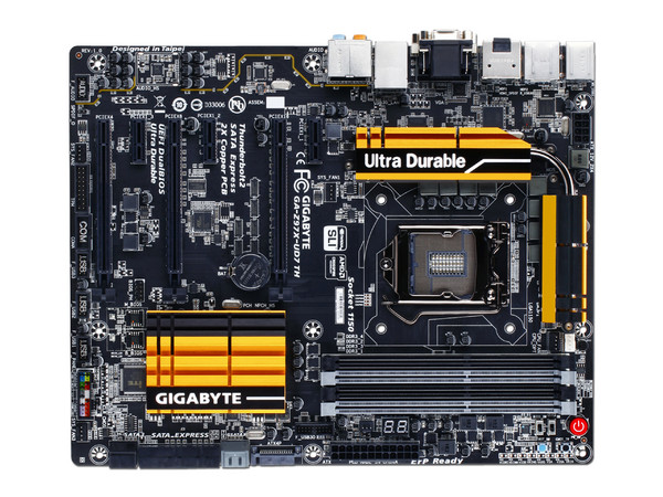 T. Madre Gigabyte Z97X-UD7 TH, Chipset Intel Z97,
Soporta: Core i7/i5/i3 de Socket 1150,
Memoria: DDR3 3200(O.C.)/ 1800(O.C.)/ 1600/ 1333 MHz, 32GB Max,
Integrado: Audio HD, Red,
USB 3.0 y SATA 3.0,
ATX, Ptos: 3xPCIEx16, 3xPCIEx1