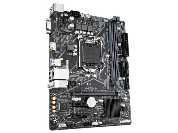 T. Madre Gigabyte H410M H 1.0, Chipset Intel H410, 
Soporta: Core i9 / i7 / i5 / i3 / Pentium / Celeron de 10ma. Gen., Socket 1200, 
Memoria: DDR4 2933 / 2666/ 2400 / 2133 MHz, 64GB Max, 
Red, USB 3.0, SATA 3.0, 
Micro-ATX, Ptos: 1xPCIEx16, 2xPCIEx