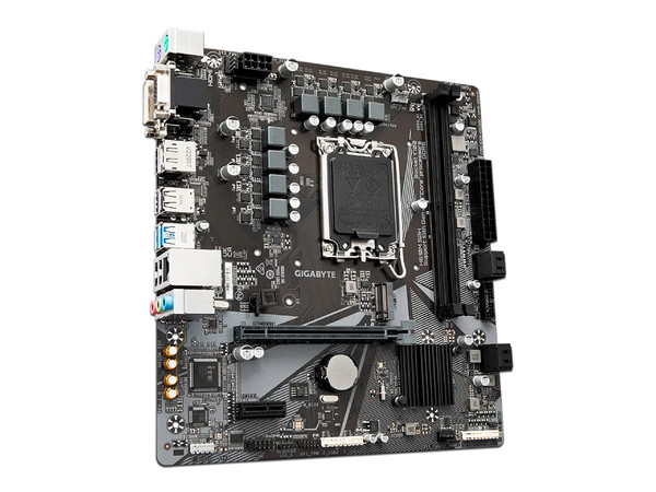 T. Madre GIGABYTE H610M S2H DDR5, Chipset Intel H610,
Soporta: Intel 13va y 14va Generación, Socket 1700,
Memoria: DDR5 5600 / 5200 / 4400 MHz, 64GB Máx,
Integrado: AudioHD, Red, USB 3.2, SATA 3.0 y M.2,
Micro-ATX, Ptos: 1xPCIE4.0x16, 1xPCIEx3.0x16