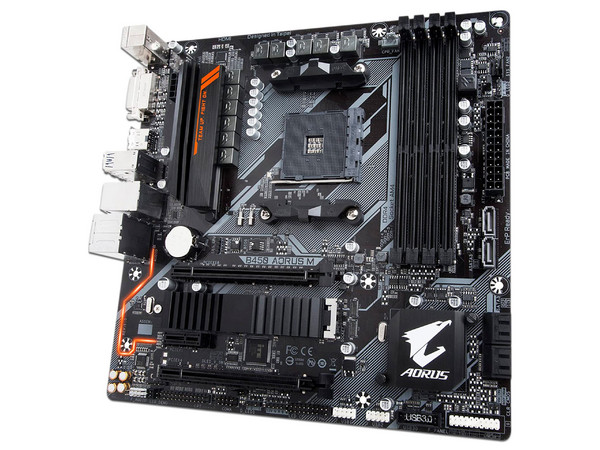 T. Madre Gigabyte B450 AORUS M, ChipSet AMD B450,
Soporta: AMD Ryzen 2nda Generación,
Memoria: DDR4 3200(O.C.) / 2400 / 2133 MHz, 64GB Max,
Integrado: Audio HD, Red, USB 3.0 y SATA 3.0,
Micro-ATX, Ptos: 1xPCIEx16, 3xPCIEx1. Incluye Ryzen 7 4750G