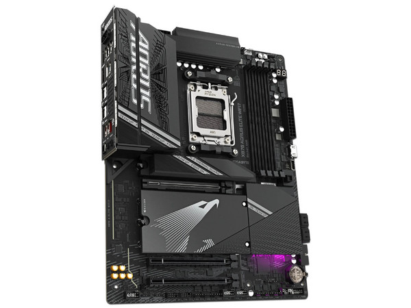 T. Madre GIGABYTE X870A AORUS ELITE WIFI7: 
Chipset AMD X870, 
Soporta: AMD Ryzen 7ma, 8va y 9na Generación, 
Socket AM5, Memoria: DDR5 8200/6600/4400 MHz, Máx. 256 GB, 
Integrado AudioHD, SATA, M.2, ATX, 
1xPCIE5.0x16, 1xPCIE4.0x16.
