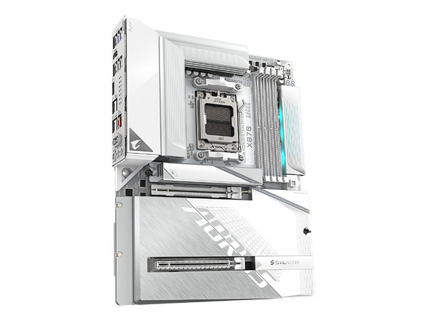 Tarjeta Madre GIGABYTE X870E AORUS PRO ICE,
Chipset AMD X870E, Socket AM5,
Segmento: Alto,
Soporta: Procesadores AMD Ryzen 9000, 8000 y 7000 Series, 
Memoria: 8200+ MT/s DDR5 hasta 256GB, 
Integrado: Wi-Fi 7, USB-C, M.2, 
ATX, Ptos: PCI Express 5.0