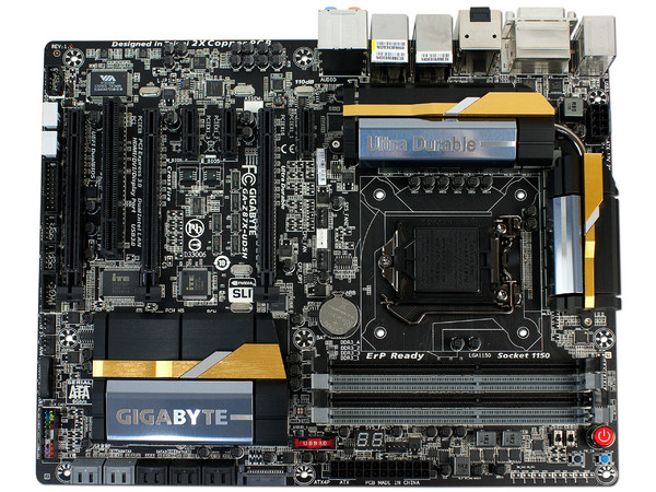 T. Madre Gigabyte Z87X-UD5H Chipset Intel Z87 Exp.,
Soporta: Core i7/i5/i3 de Socket 1150,
Memoria: DDR3 3000(O.C.)/1800(O.C)/1600/1333 MHz 32GB Max,
Integrado: Audio HD, Red,
USB 3.0 y SATA 3.0,
ATX, Ptos: 3xPCIEx16, 3xPCIEx1.